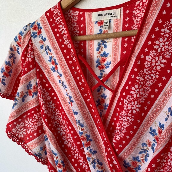 Small, Monteau, peplum blouse - Picture 2 of 6